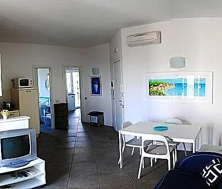 Sleeps 6 Pool Air Con Wifi *